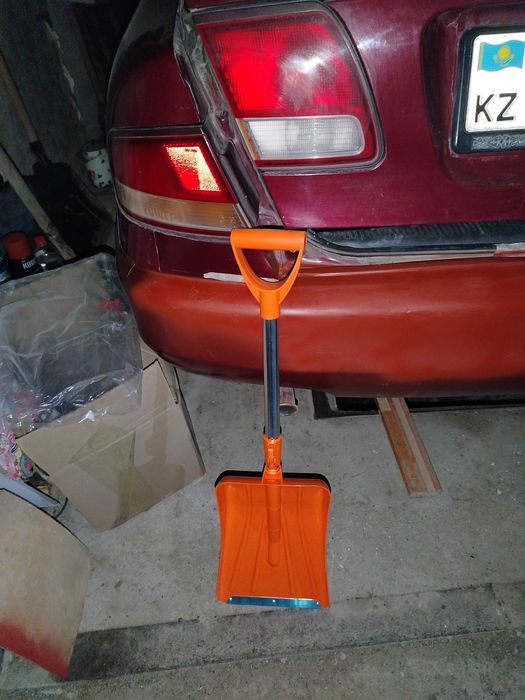 Телескопическая лопата