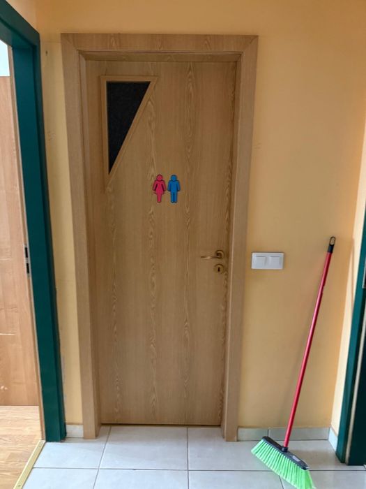 Vand usi de interior maro