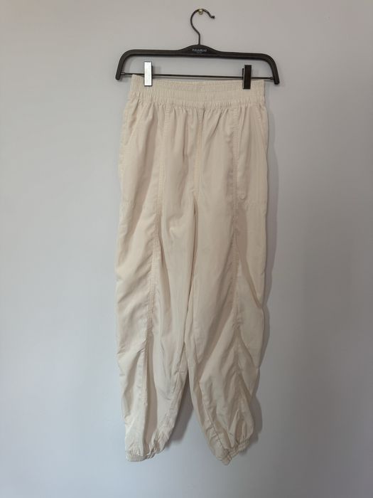 Штаны адидас новые пару раз одевала хс xs