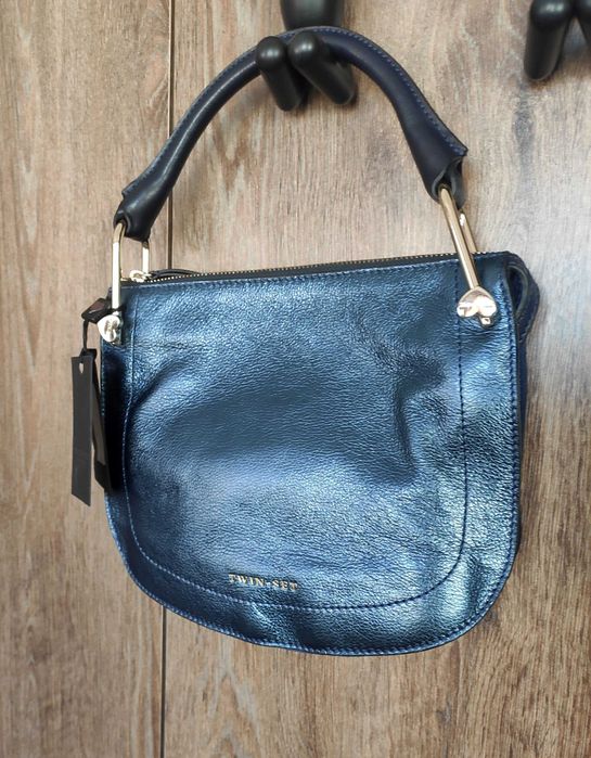 Twinset нова с етикет чанта от естествена кожа