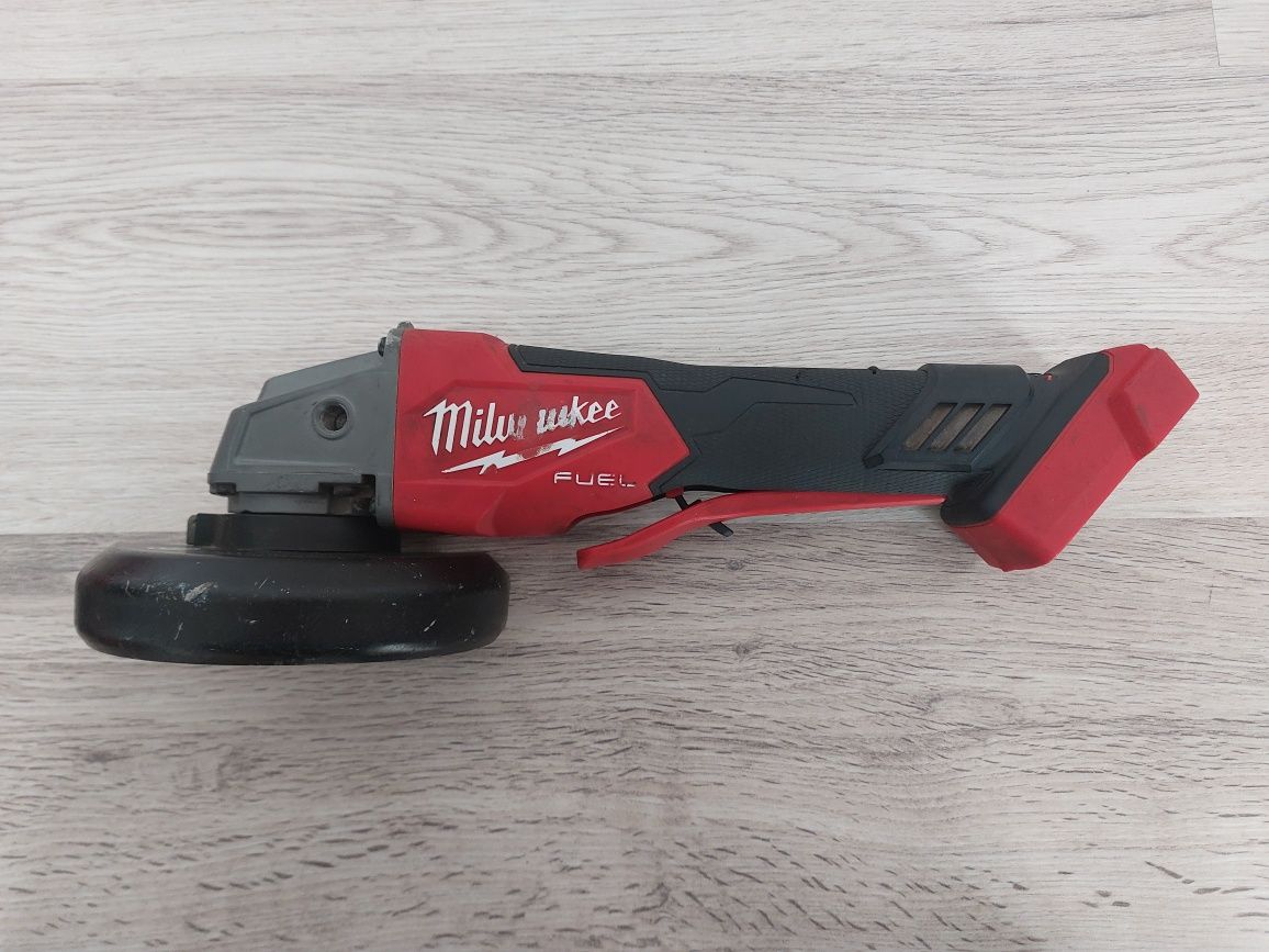 Flex milwaukee M18 FSAGV125XPDB cu variator, reglaj turatie și clapeta