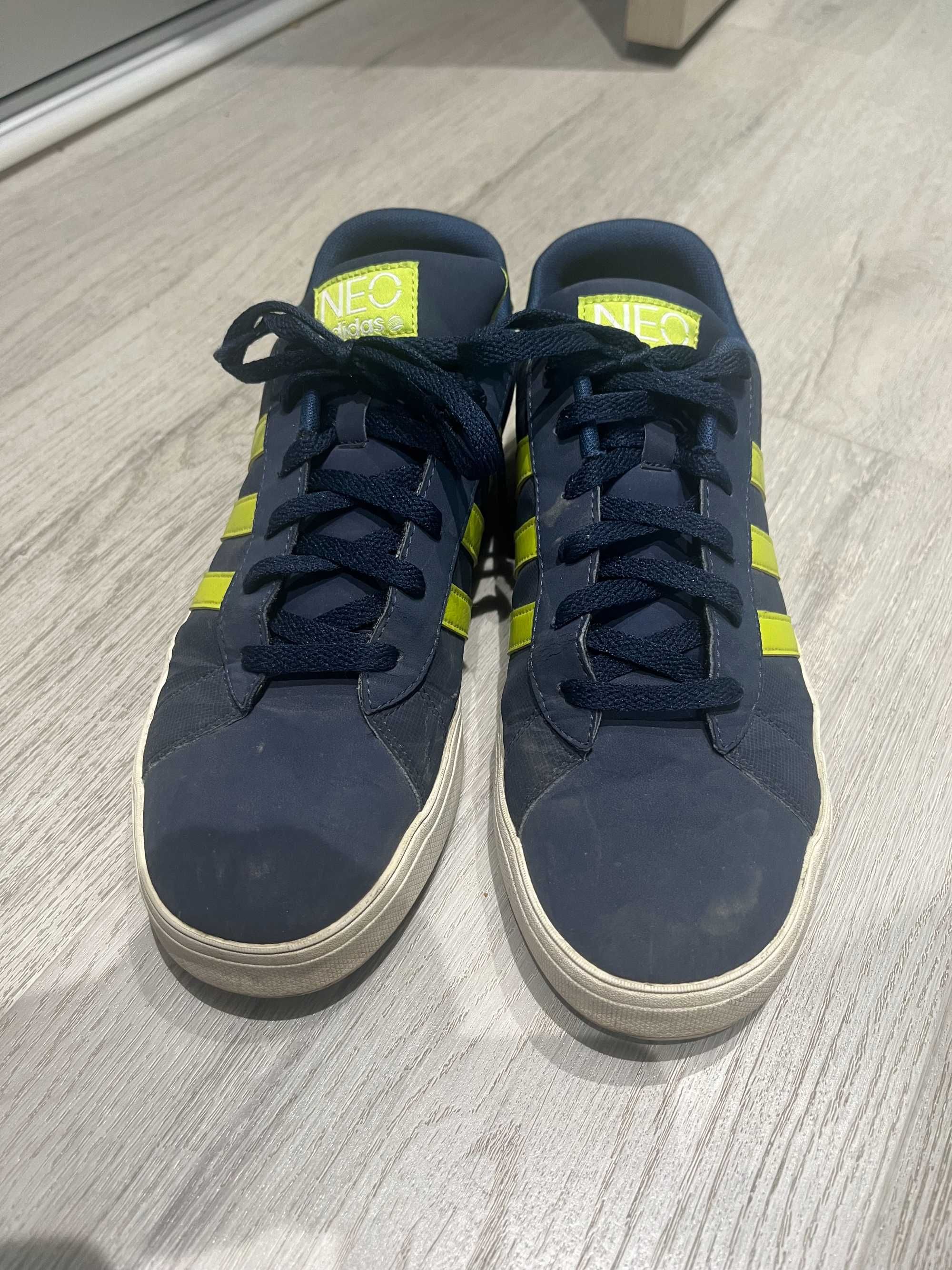 Маратонки Adidas Neo  Номер 44 2/3