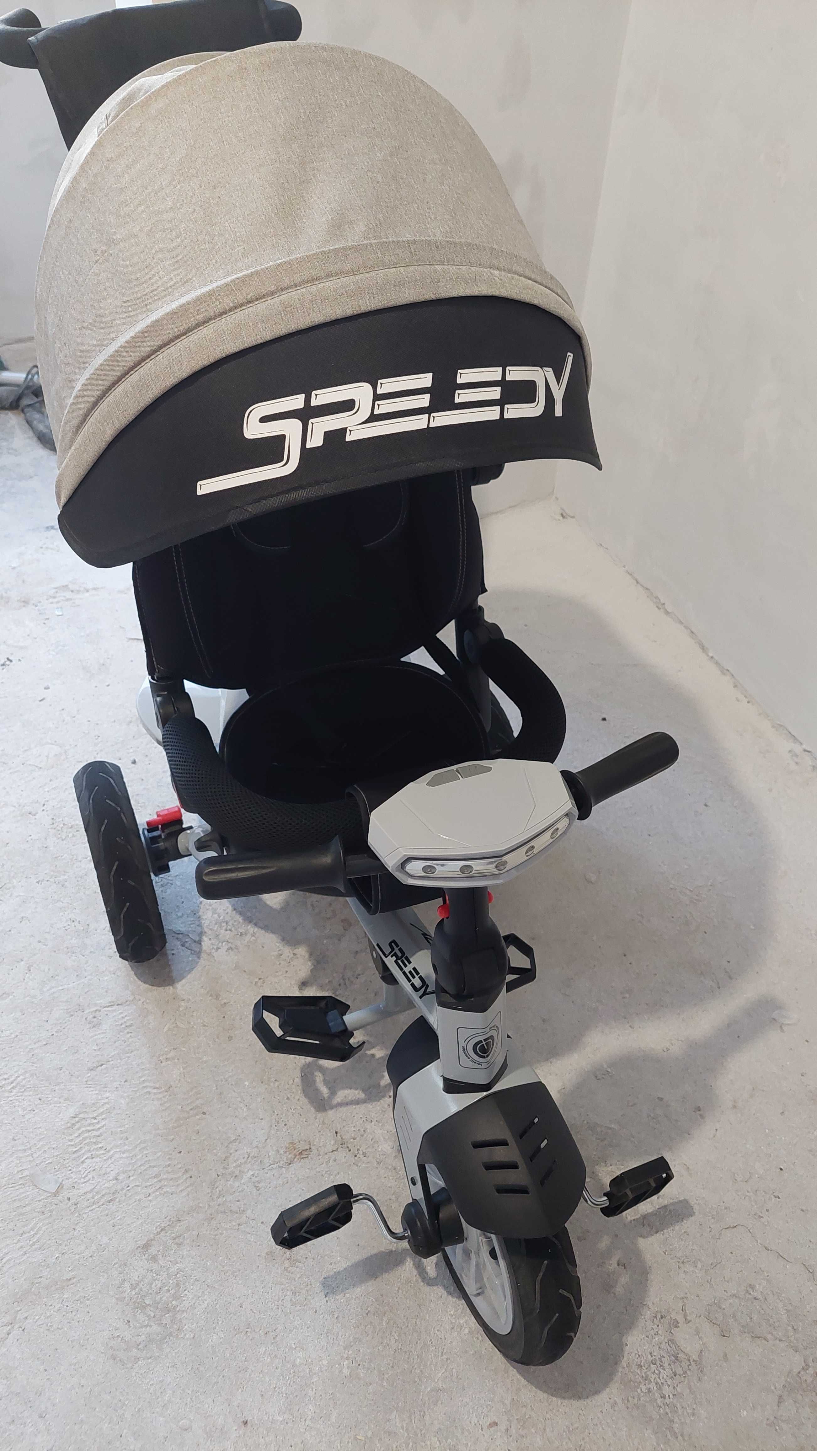 Триколка със сенник и въртяща се седалка - Lorelli Speedy