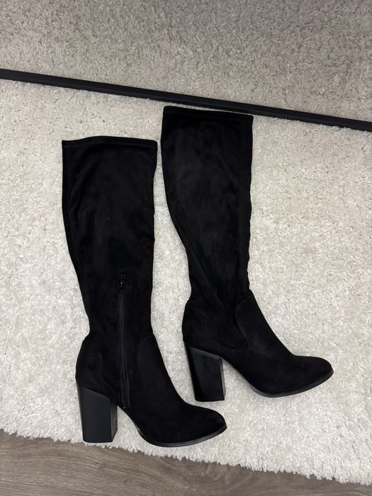 Велурени ботуши, 38