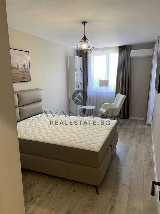 Продава се Тристаен апартамент в Пловдив, Съдийски - 114 кв.м за 1622 €/кв.м - Снимка #5