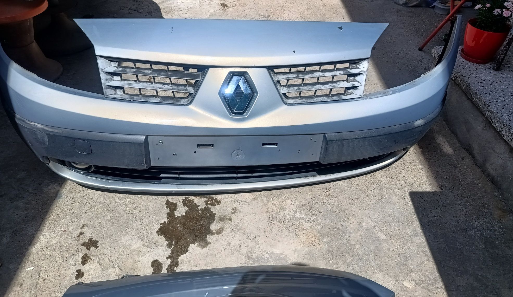 Броня/калник Renault Megan Scenic