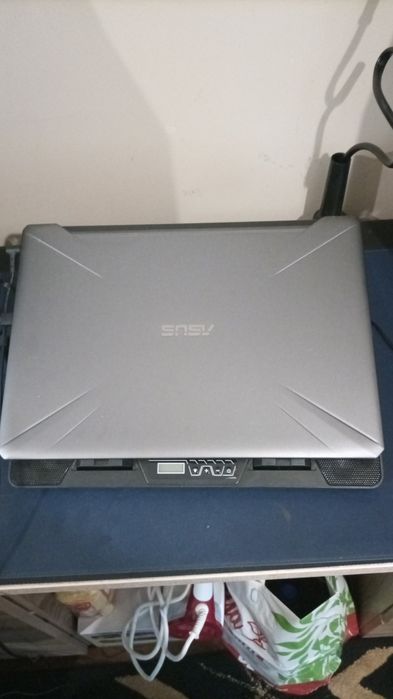 Laptop Asus tuf17''gaming +doua boxe active