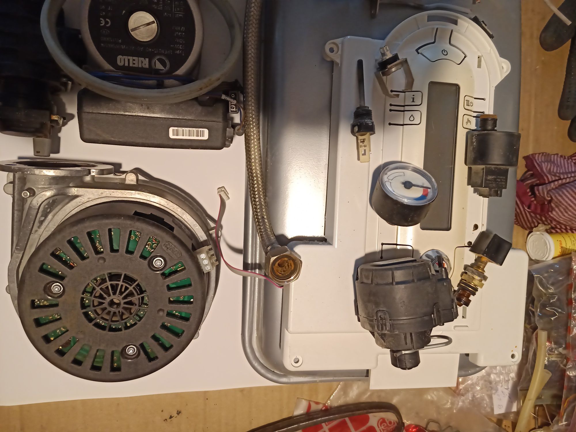 Riello Family Aqua Condens 3.5 BIS Schimbator Pompa Ventilator
