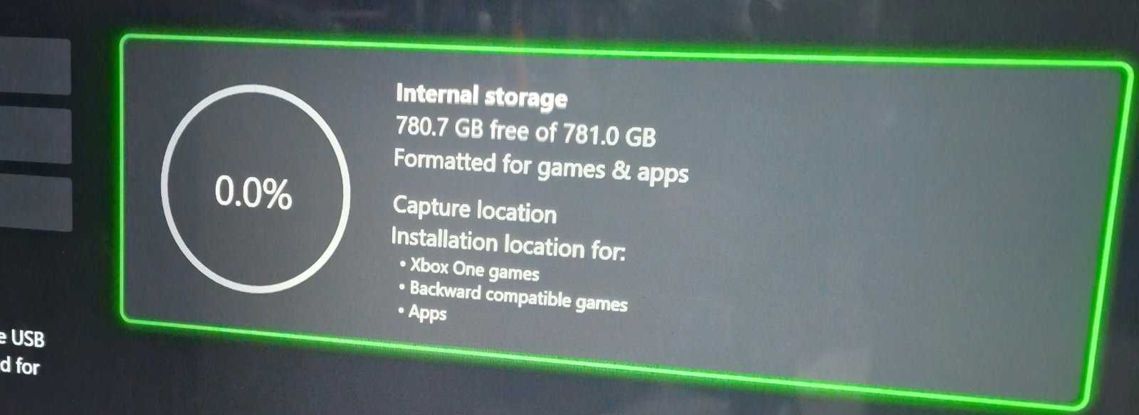 Конзола Microsoft Xbox One S 1TB
