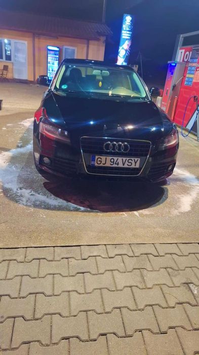 Audi A4 B8 2009 benzina