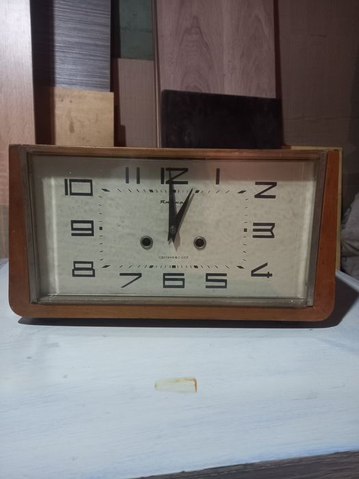 Часы советские, рабочие