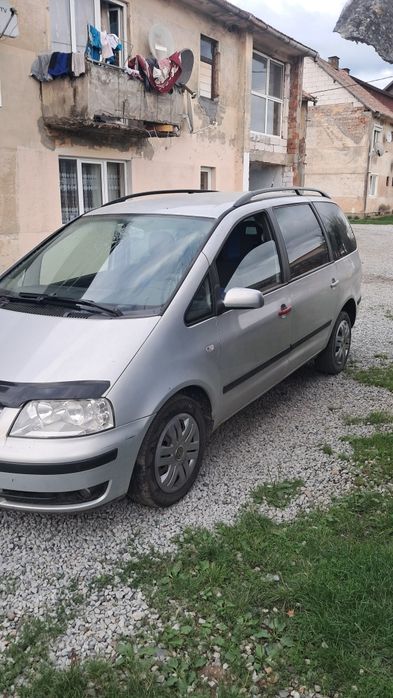 Vând sharan 1.9 2003