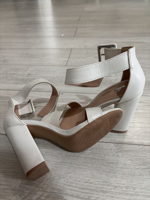Sandale albe piele ecologica Mei