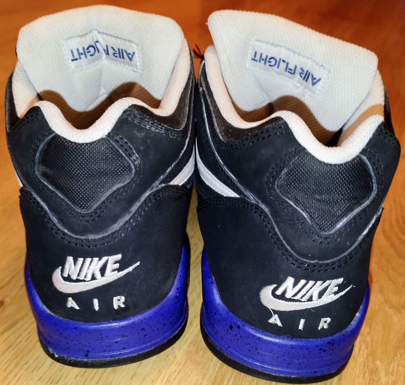 Спортни обувки NIKE Air Flight номер 43, естеств. кожа