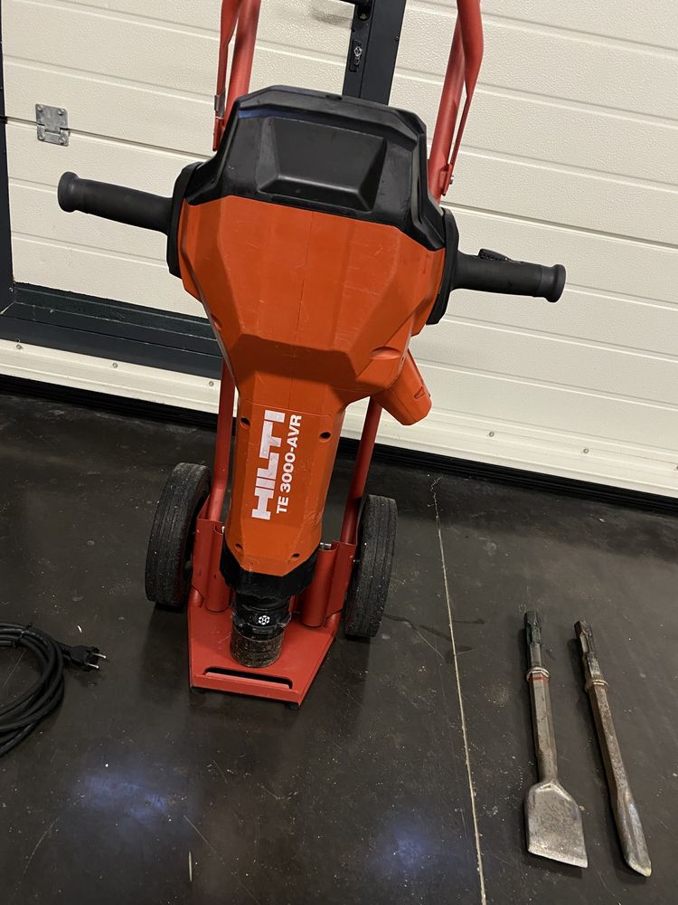 Ciocan demolator picamer HILTI TE 3000-AVR 2022