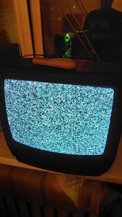 Телевизор lg 21 д.