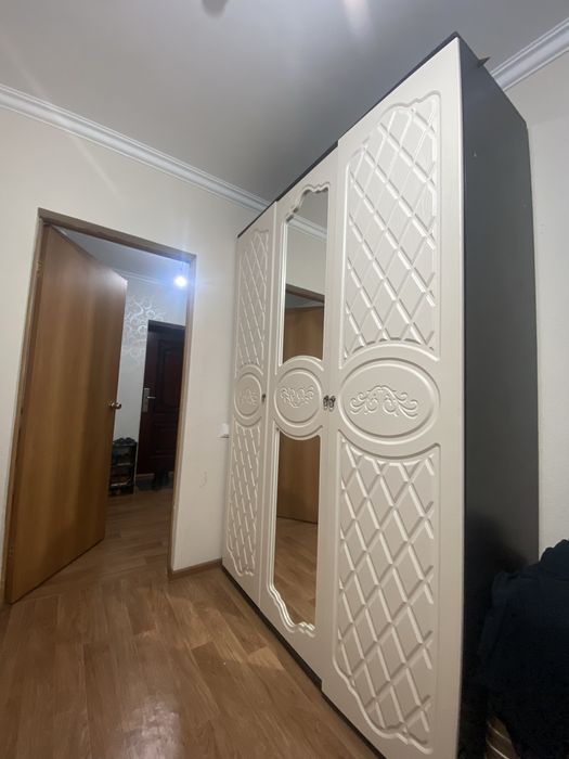 Продам шкаф в хорошем состояни