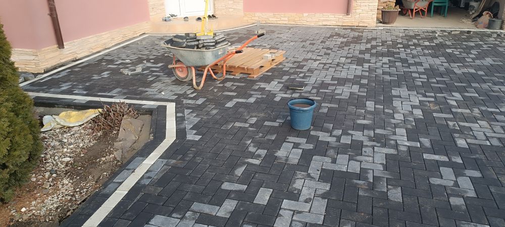 Montaj pavele și borduri