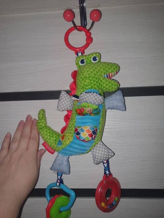 Игрушки подвески на коляску, кроватку fisher price,  lamaze
