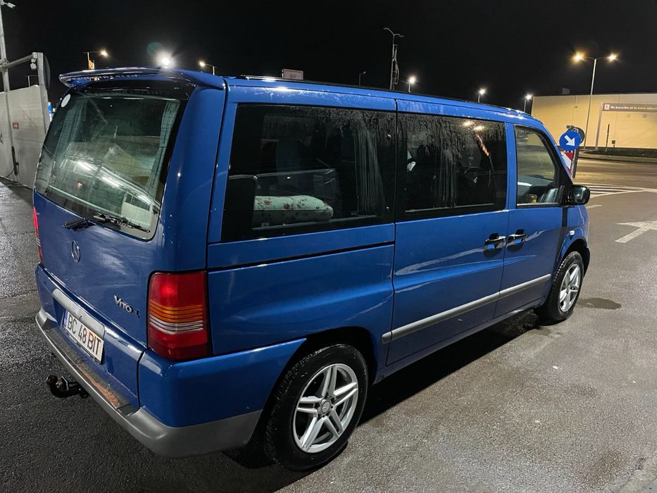 Masina Autoturism VW  / MERCEDES 8+1 de inchiriat/inchiriere/auto