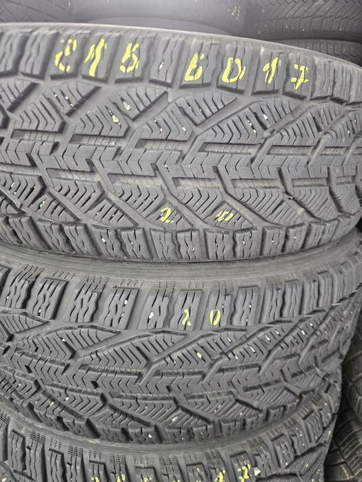 Гуми 215/60/17 дот20