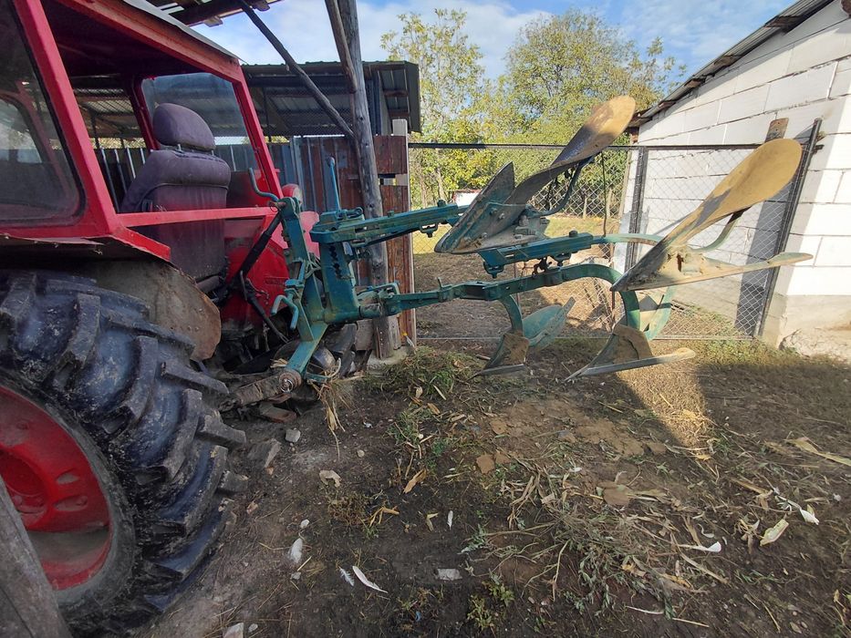 Plug reversibil woghel