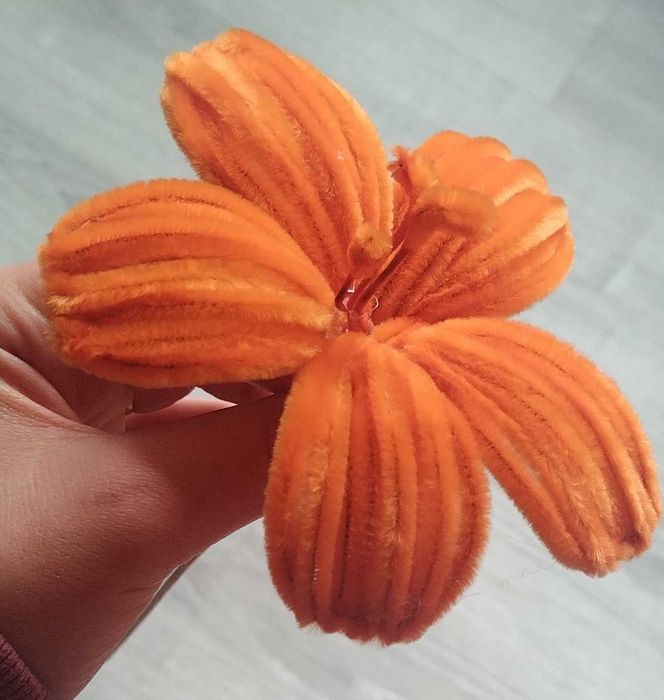 Ръчно изработени цветя