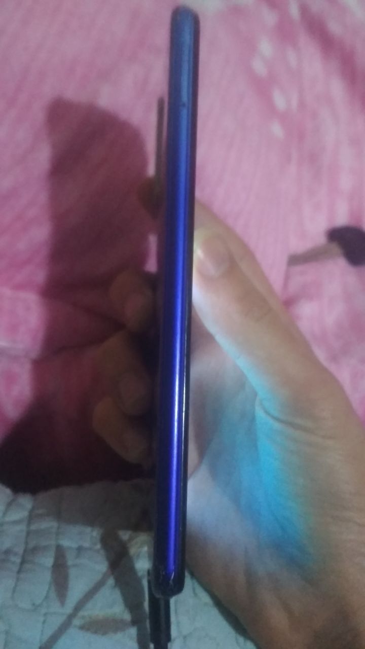 Vivo y20 64 gb srochni