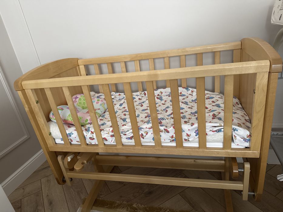 Продам дет кровать натуральное сосна