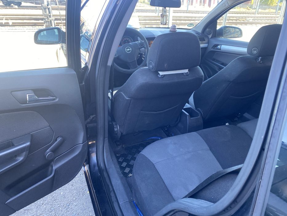 Opel astra H combi