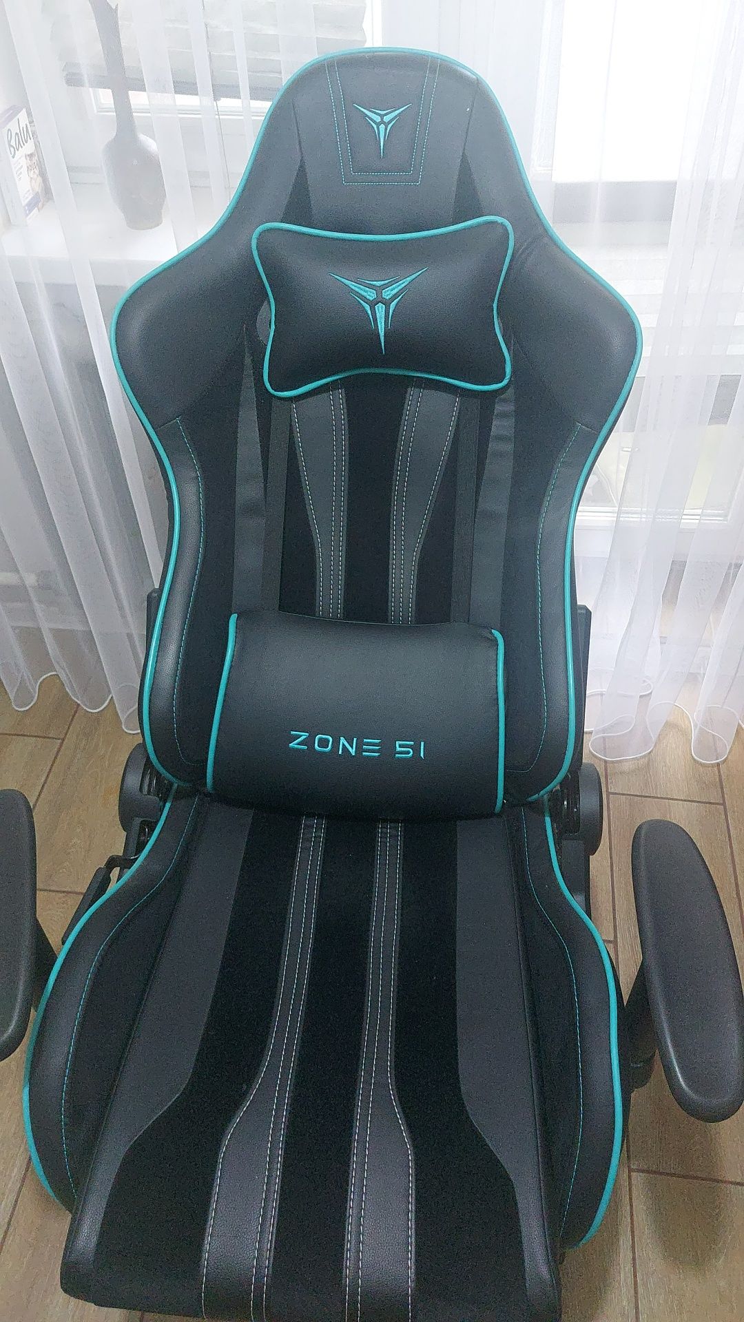 Игровое кресло zone 51