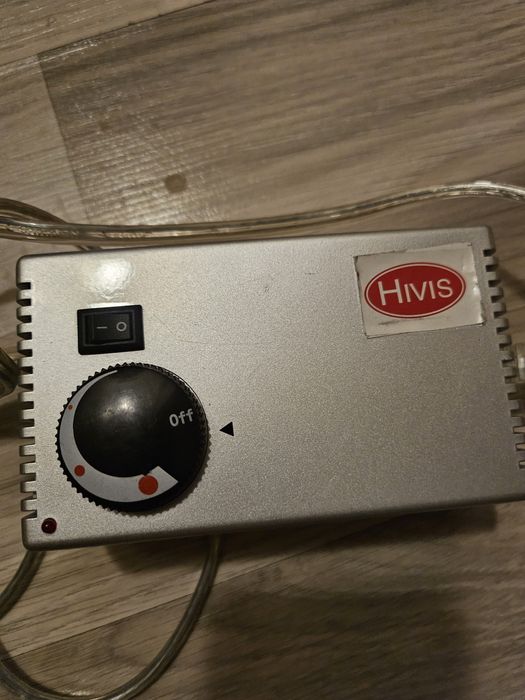 Dispozitiv , aparat de aplicat pietre