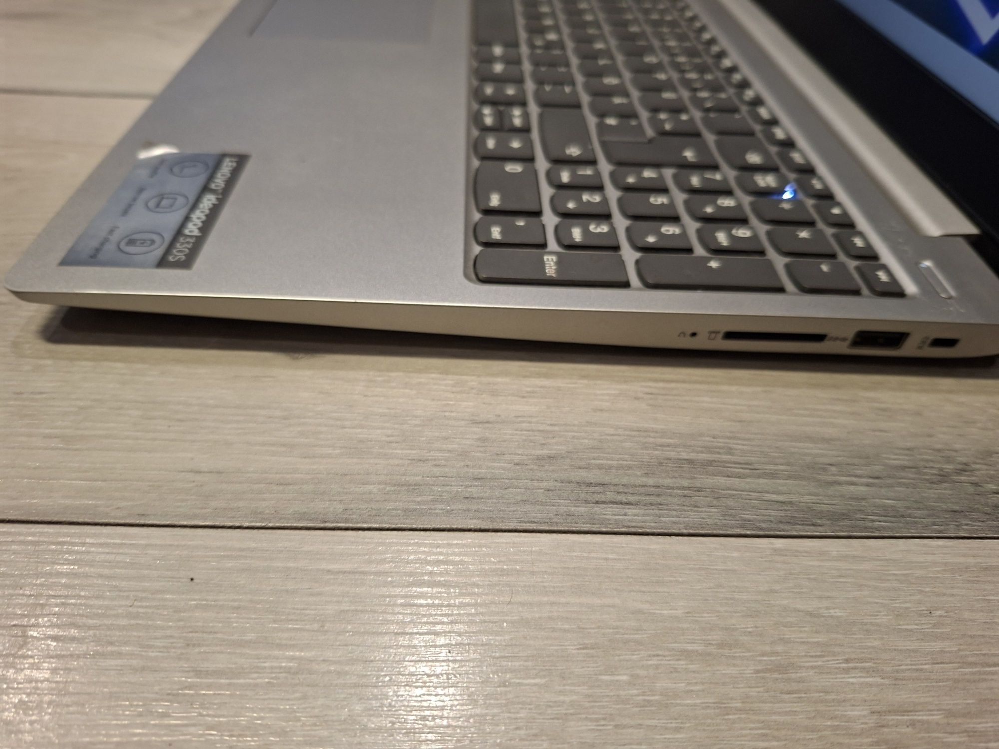 Lenovo ideapad 330s-i5 8250u/8гб/256гб м.2+1 TB хард