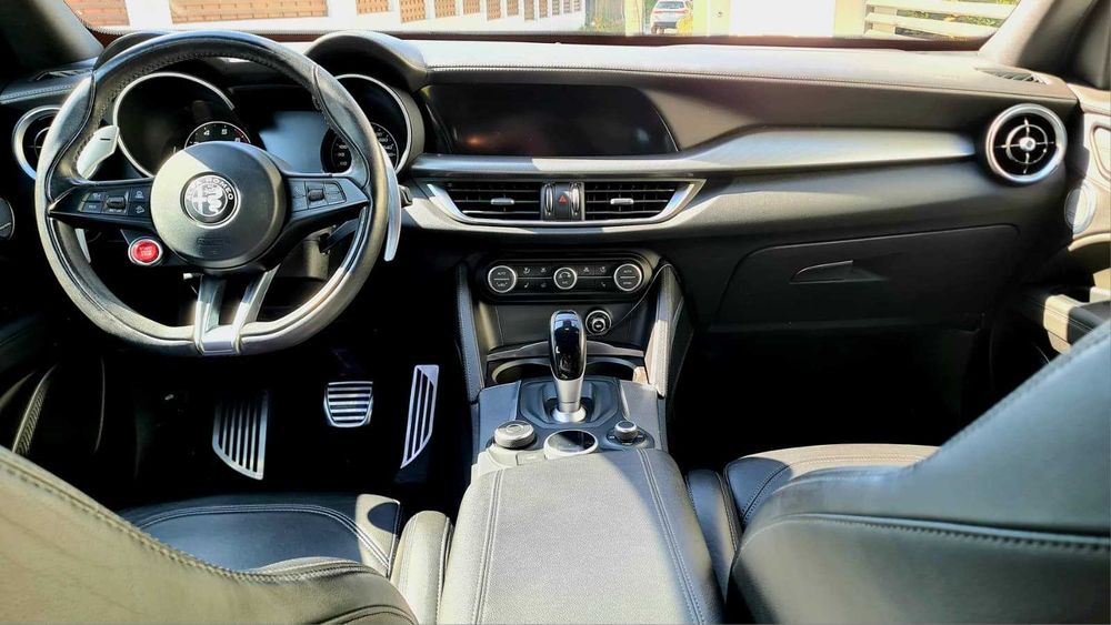 Alfa Romeo Stelvio 2.0 Turbo 16V AT8-Q4 Veloce Ti
