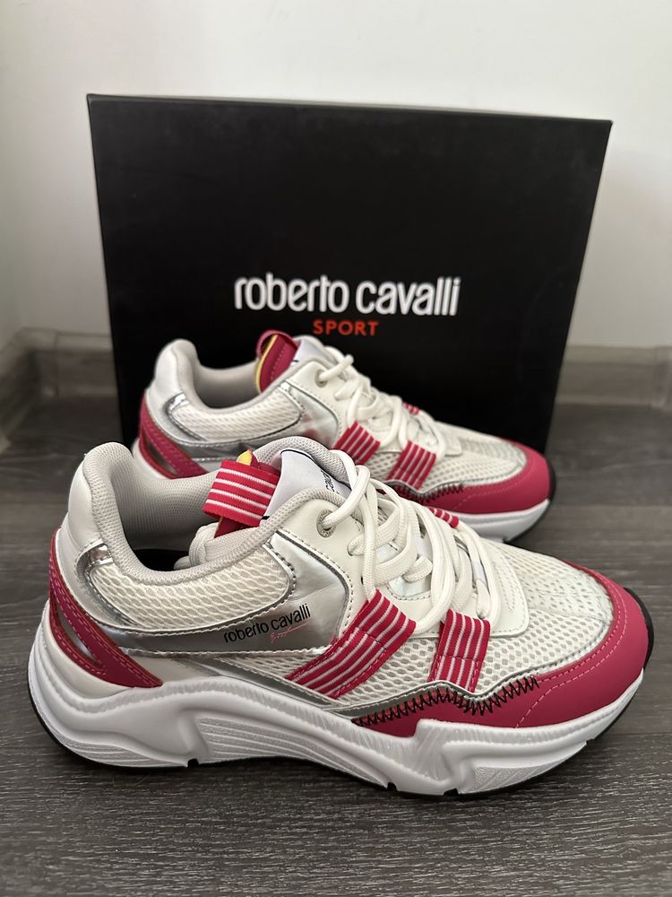 Чисто нови!! 100% Оригинални дамски маратонки Roberto Cavalli Sport