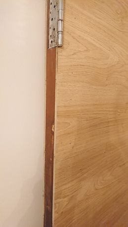 Двери деревянные 2шт