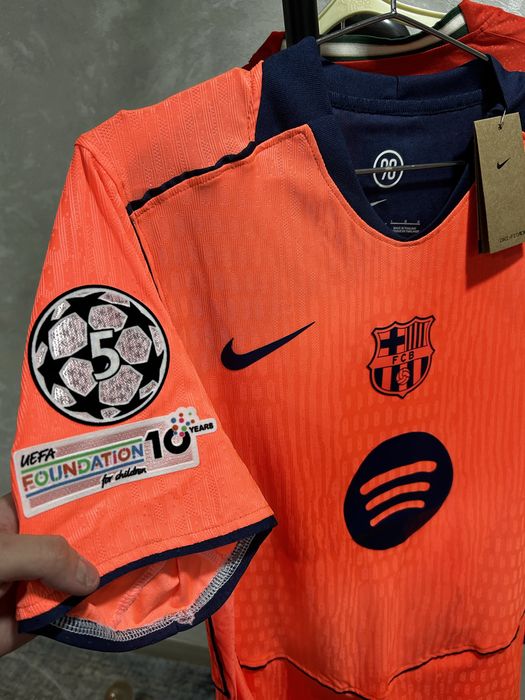 Футбольная форма Barcelona ( Барселона ) 1:1