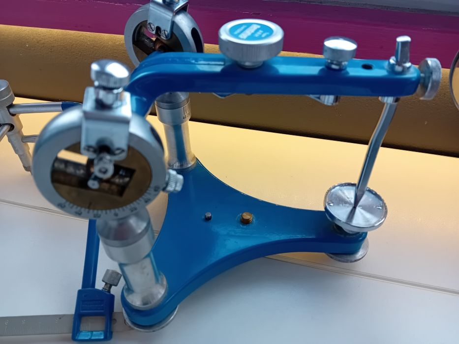 Articulator dentar arc facial Dentatus