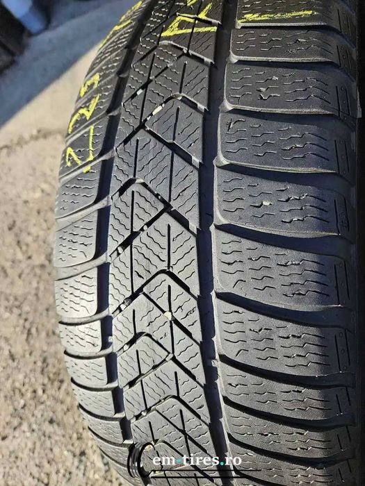 SET 2 Anvelope Iarna 225/45 R19 PIRELLI Sottozero 3 96V - Runflat