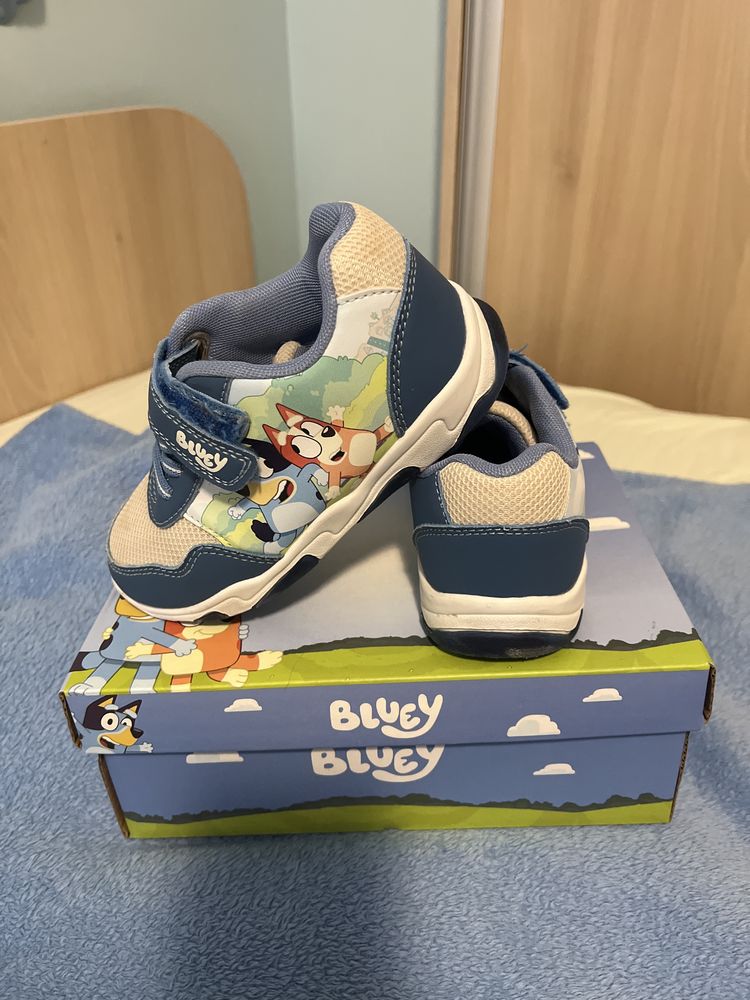 Детски светещи маратонки BLUEY 28 номер
