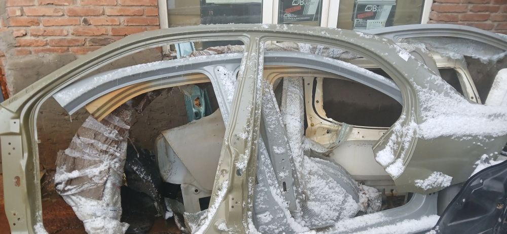 Продам бокавину на шевроле нексия Р3