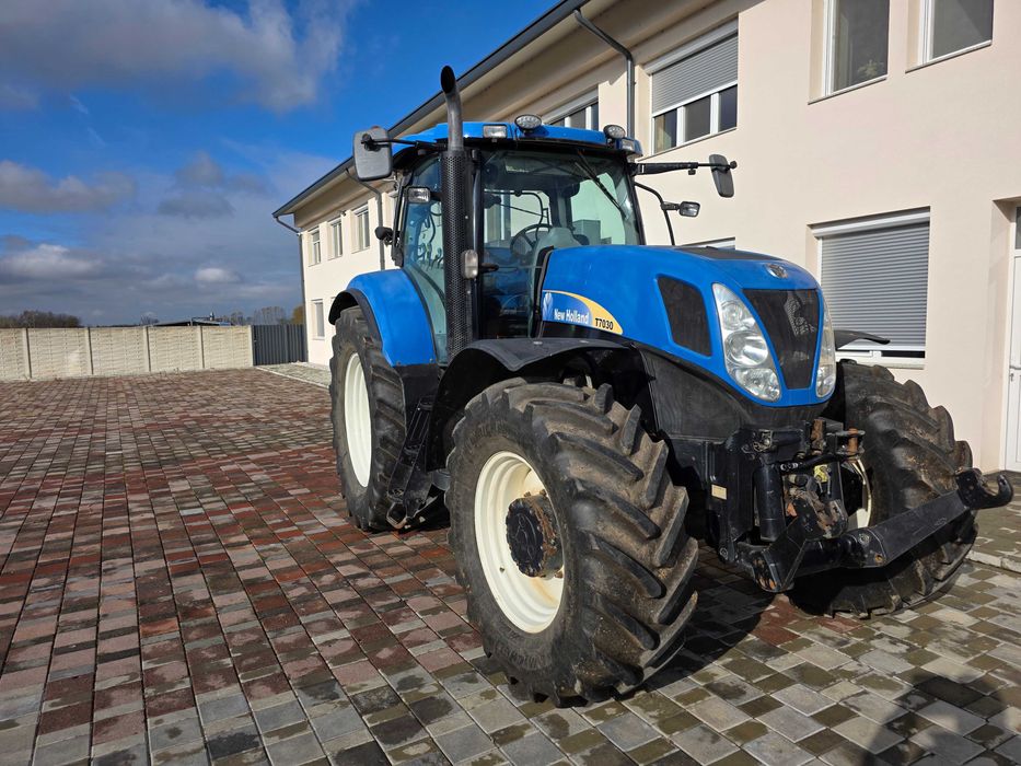 Tractor New Holland T7030