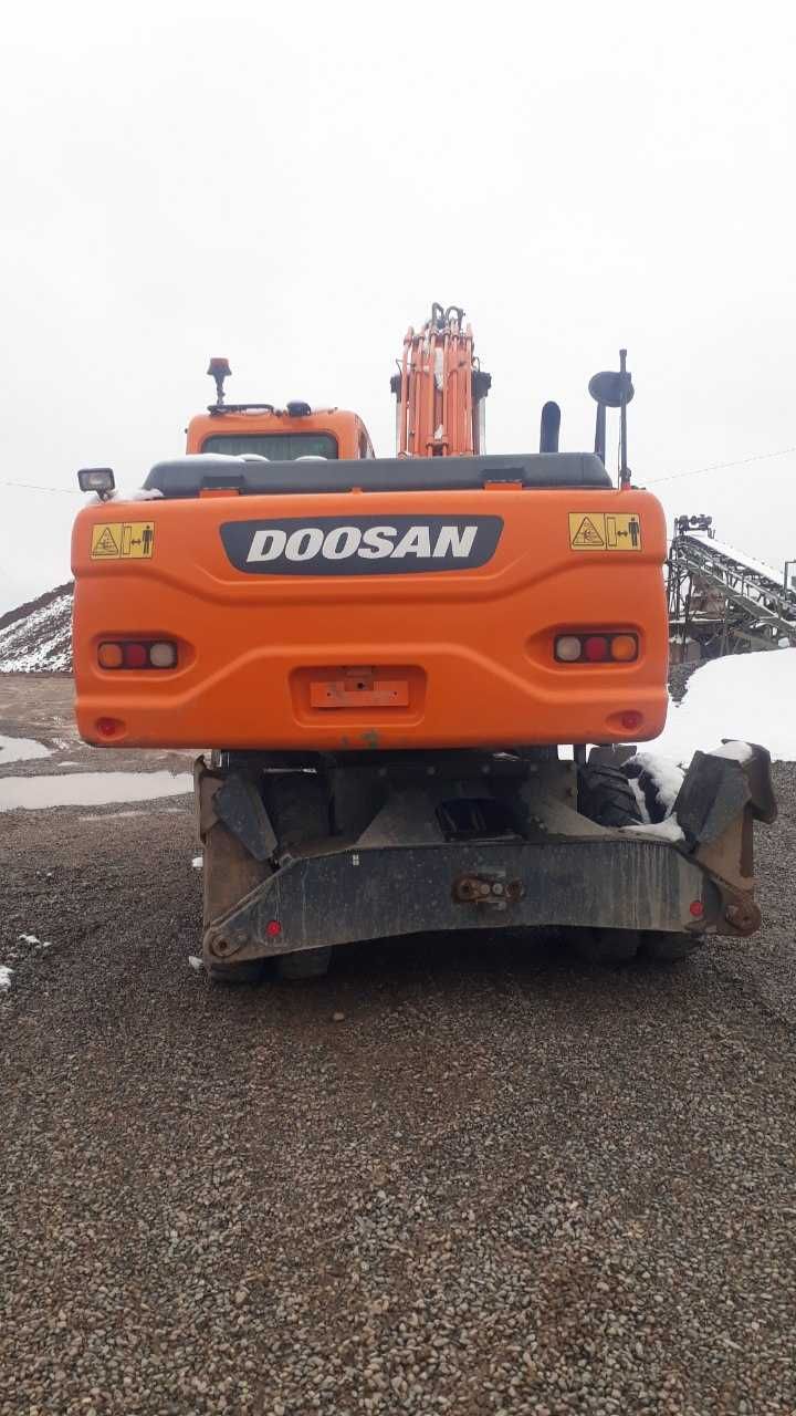 Doosan 210 экскаватор аппарат состояние  идеальное : нархи утилади