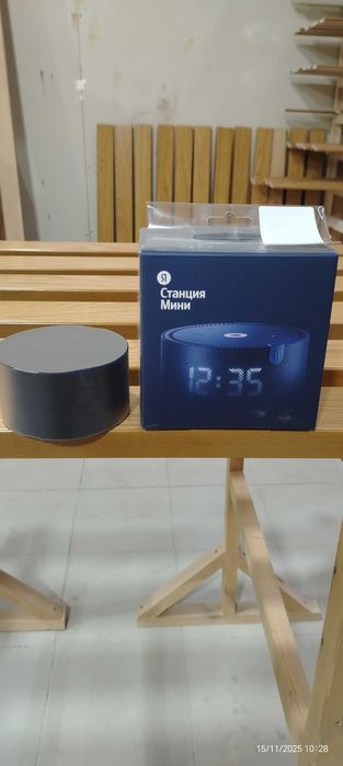 Яндекс станция мини с часами новая