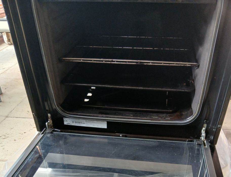 Aragaz ElectroluxEKG61185OX, aprindere electrica,rotisor,grill, 60 cm