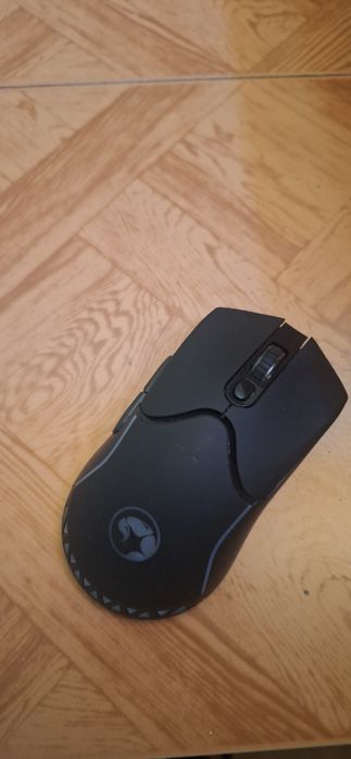 Vând mouse Marvo