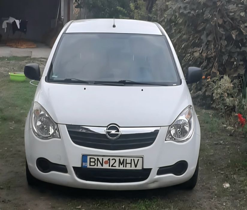 Vând Opel Agila 2010