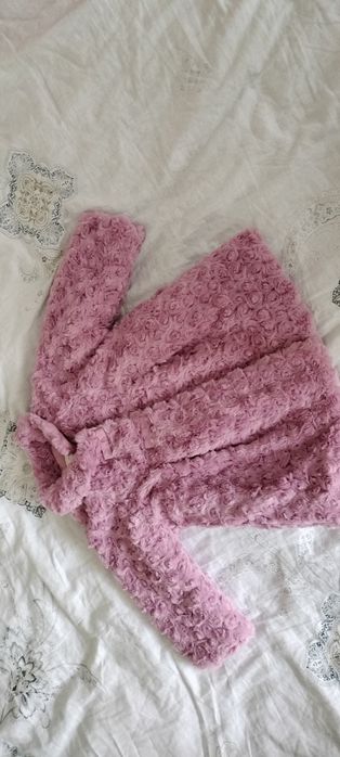 Vând hăinuță eleganta- fetite 9 luni -2 ani