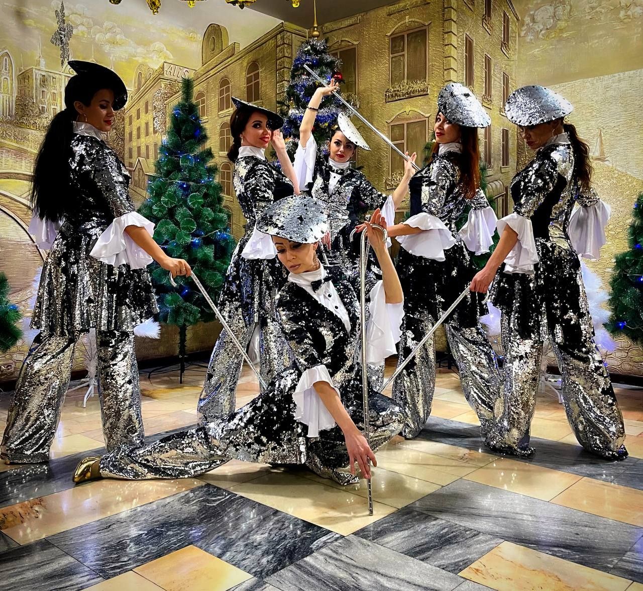 Ведущий. Boshlovchi