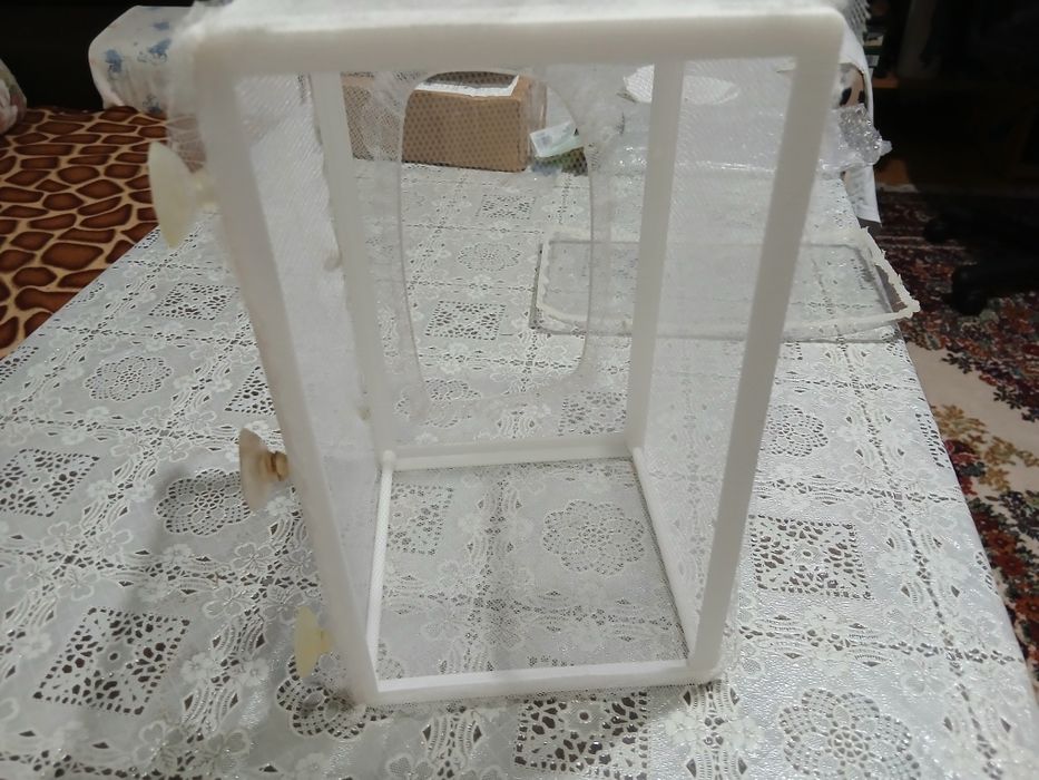 Родилка за аквариум тип мрежа 20лв.